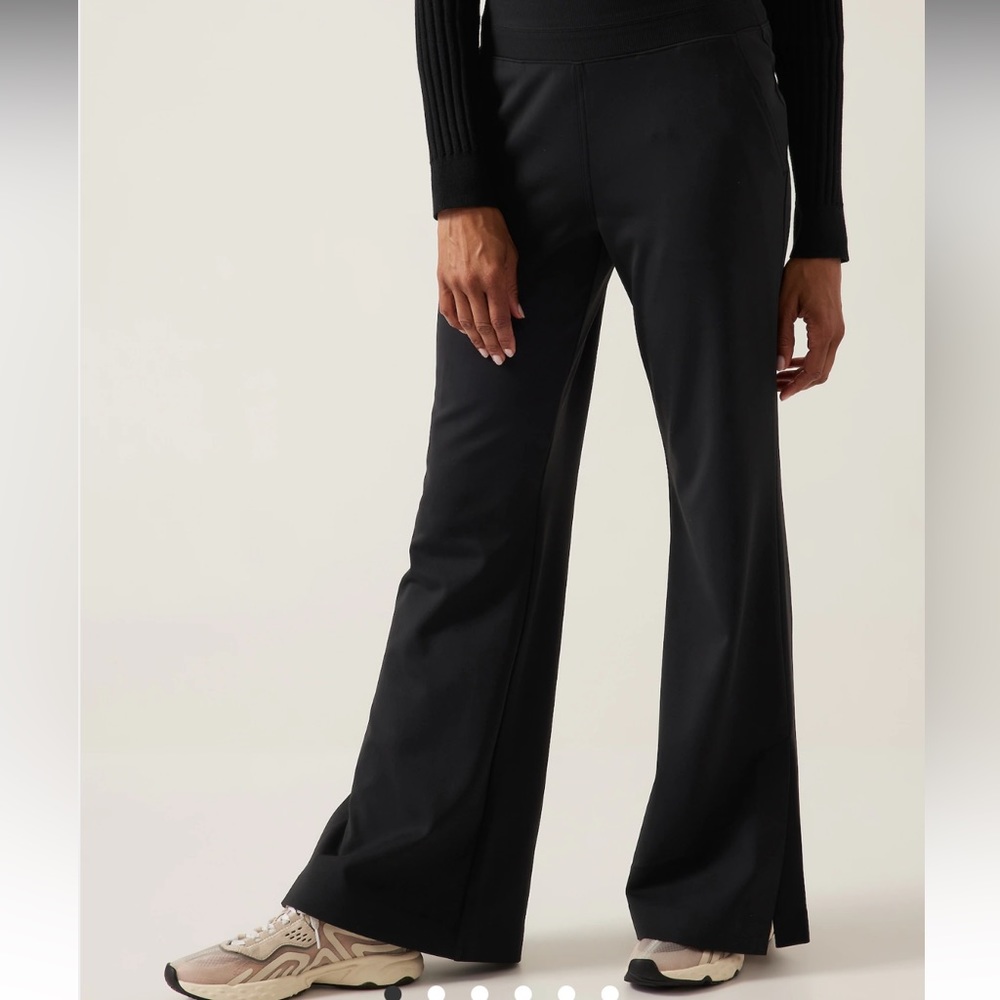 Athleta Venice Flare Pants